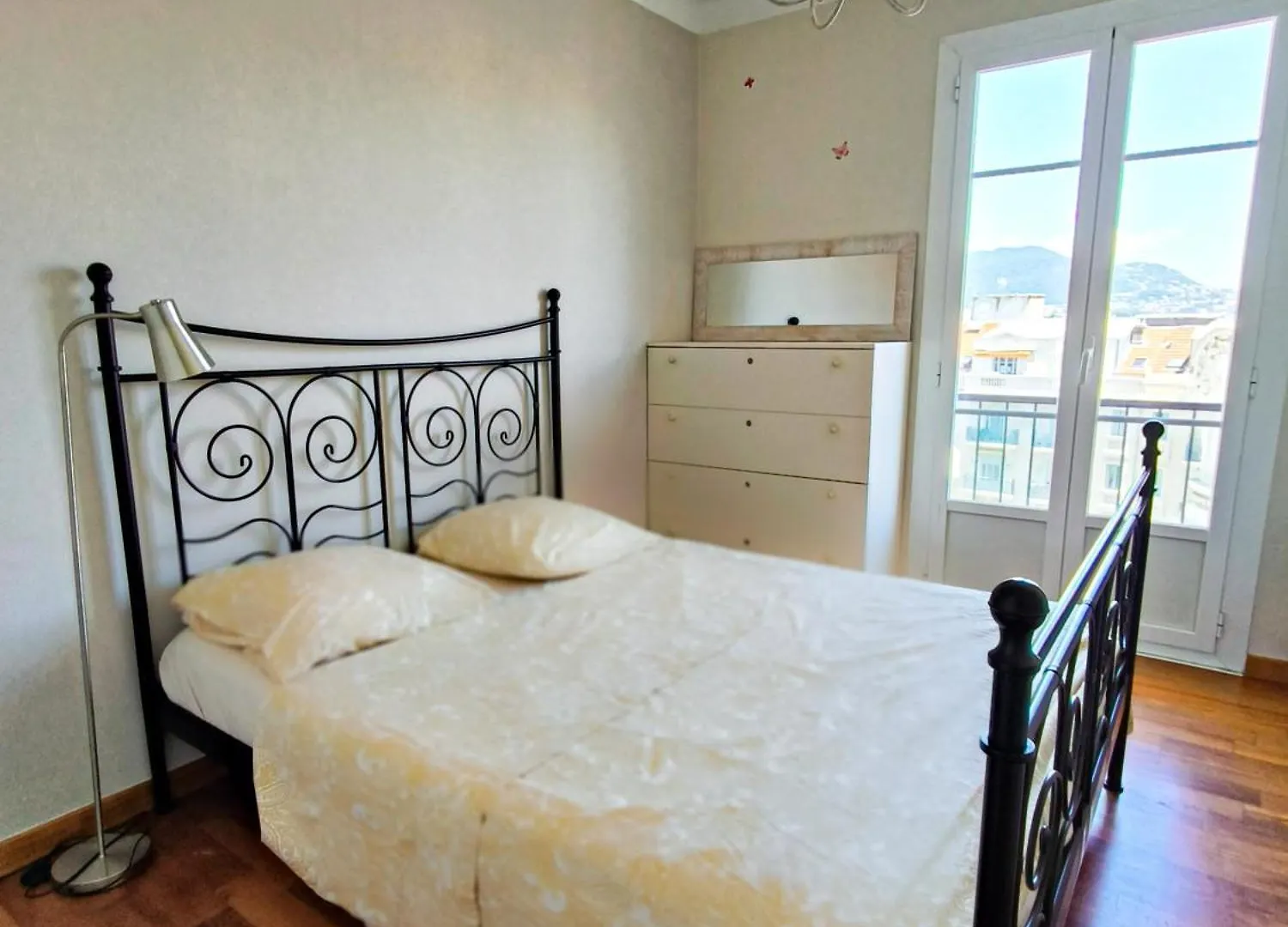 Nice Apartment In Nizza